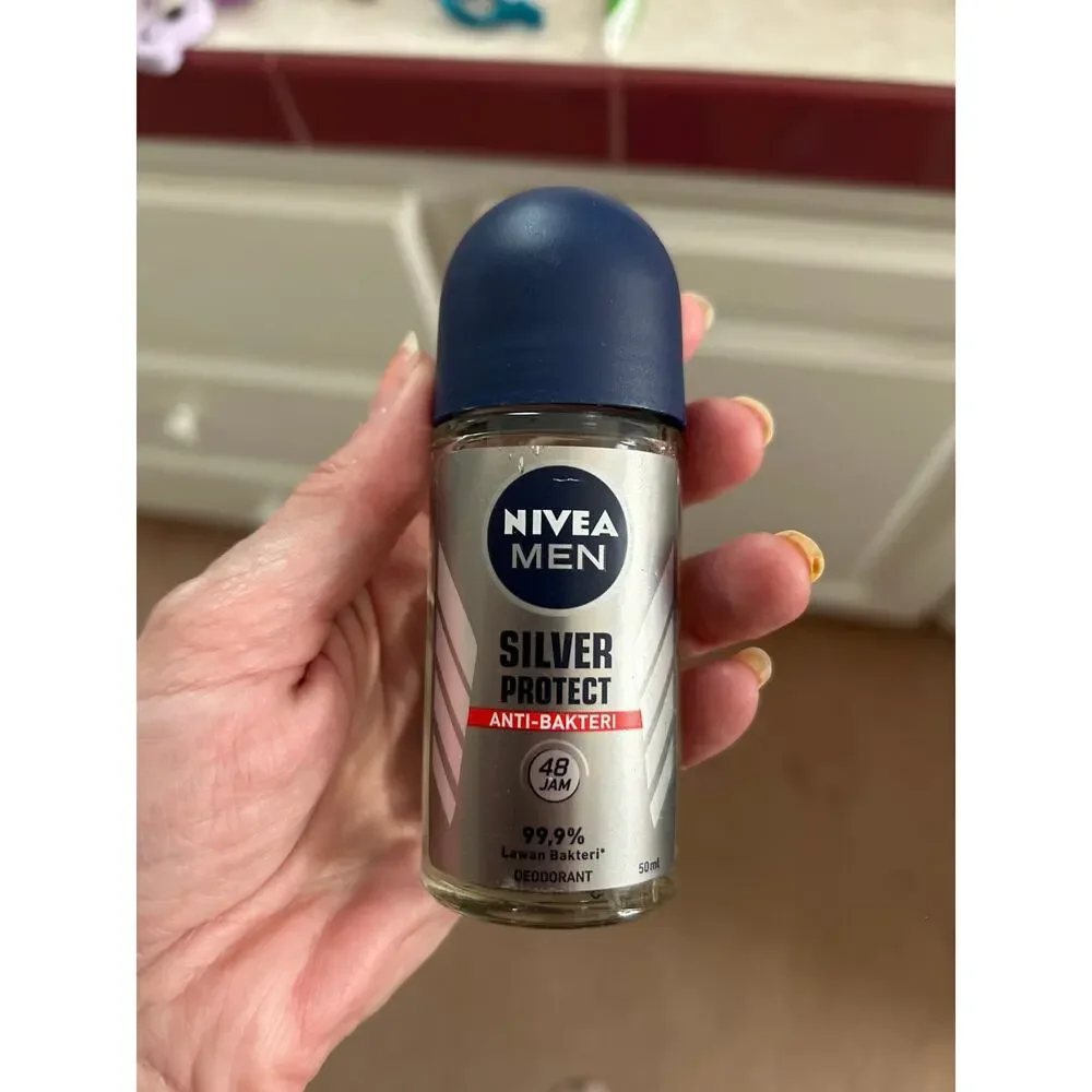 New 2pk Men's Nivea 48hr Roll On Deodorant 1.7oz Made Germany Smells Amazing!!😀
